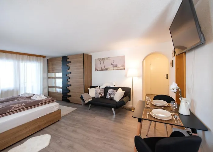 Agrimonia - Möbilierte Mit Balkon Apartment Davos