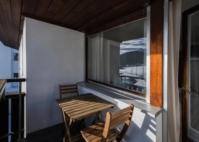 Agrimonia - Möbilierte Mit Balkon Davos