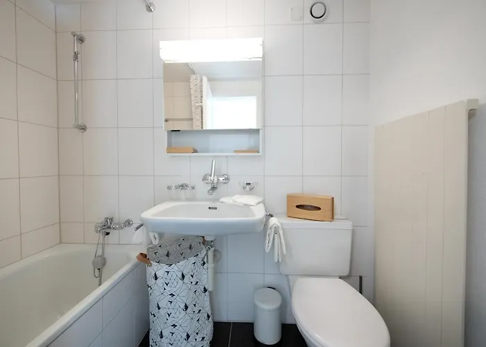 Agrimonia - Möbilierte Mit Balkon *