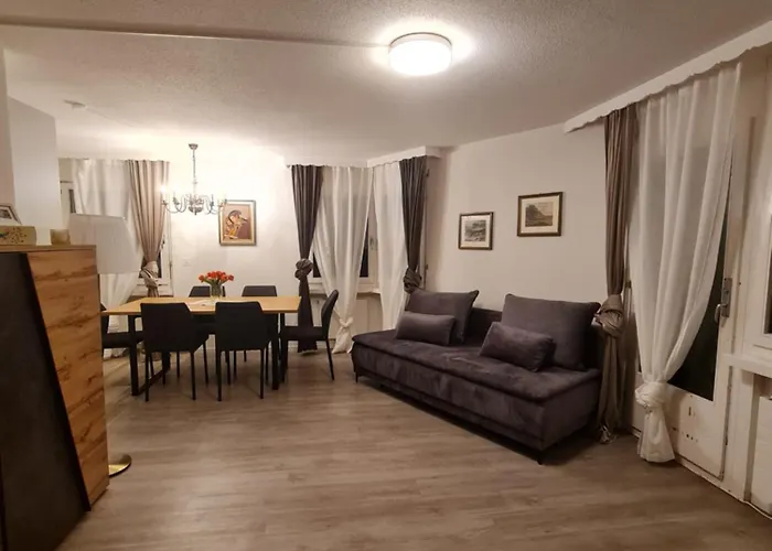 Agrimonia - Möbilierte Mit Balkon Apartment Davos