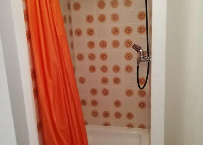 Agrimonia - Moebilierte Mit Balkon Appartement Davos