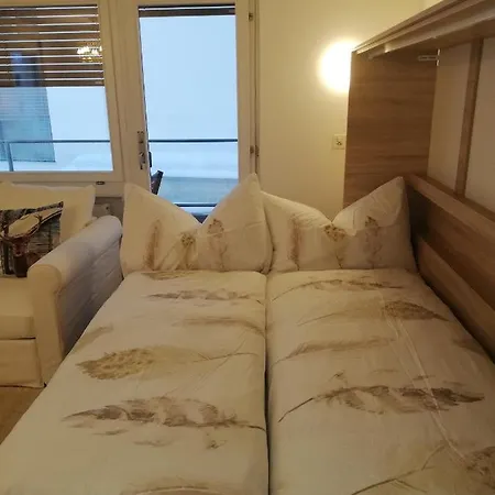 Appartement Agrimonia - Moebilierte Mit Balkon Davos